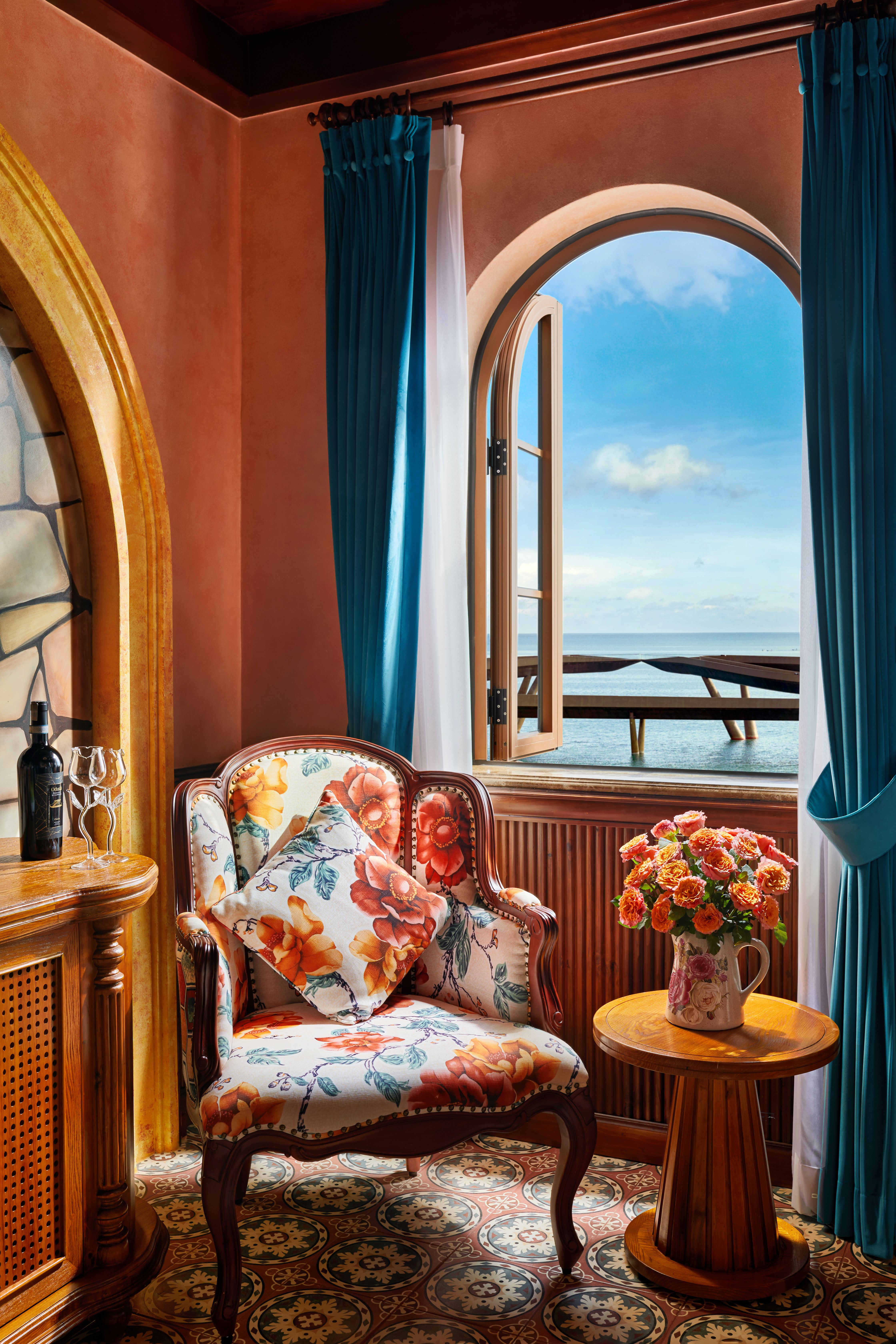 room detail thumbnail 0
