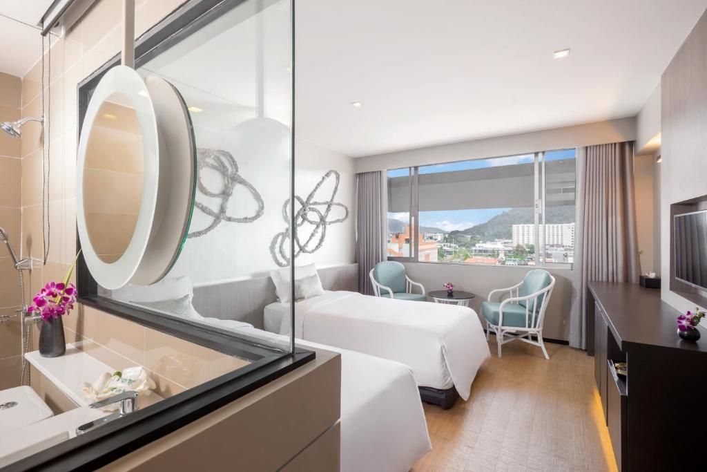 room detail thumbnail 0