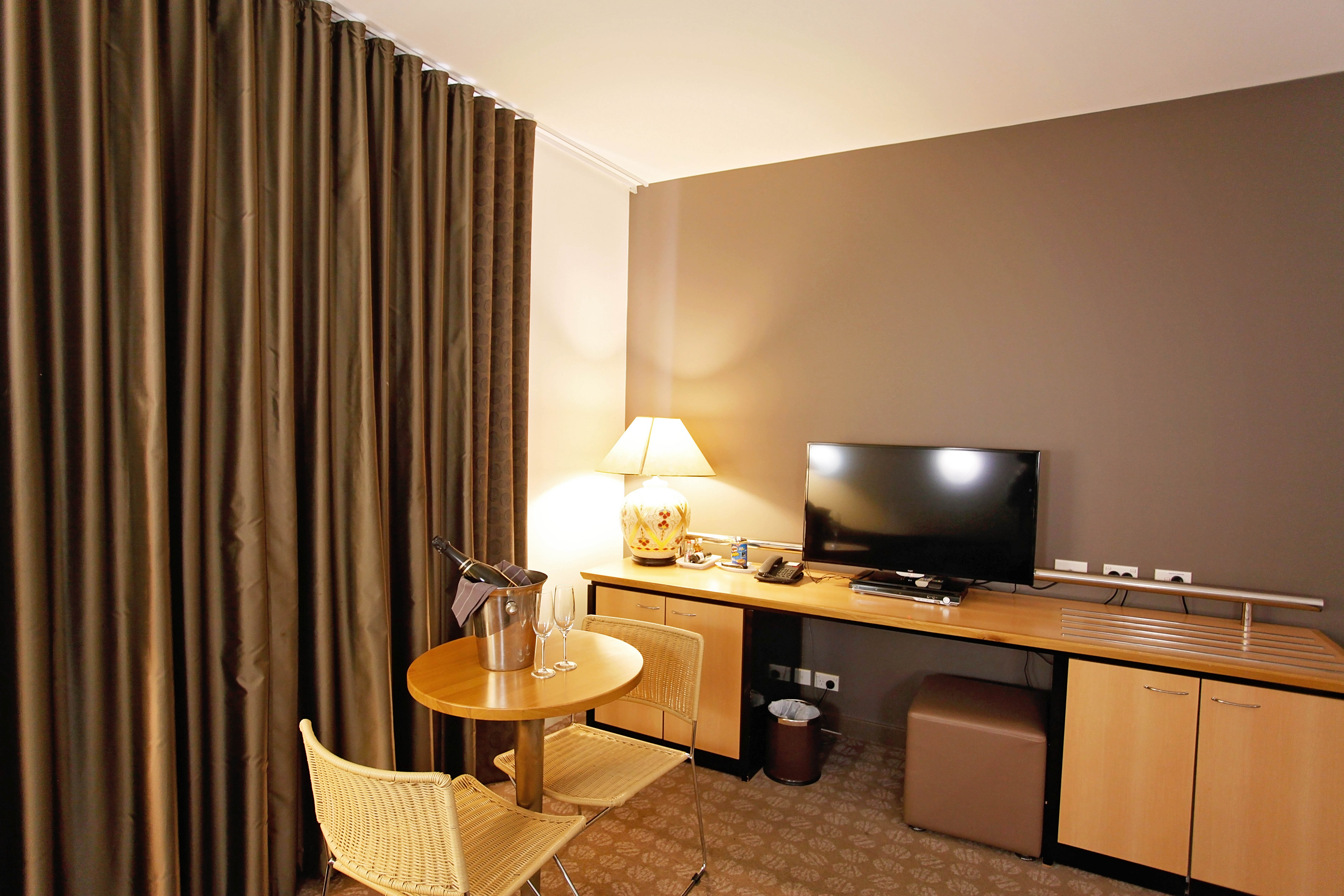 room detail thumbnail 0