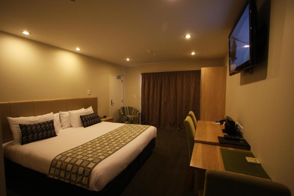 room detail thumbnail 0