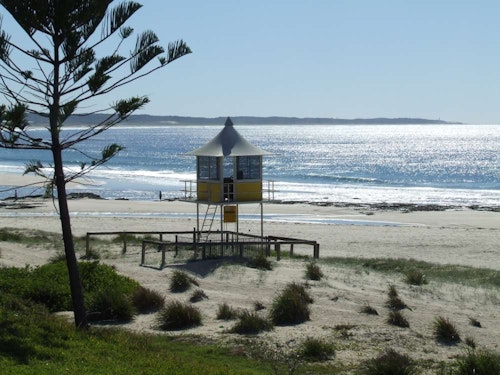 Ocean Front Motel thumbnail