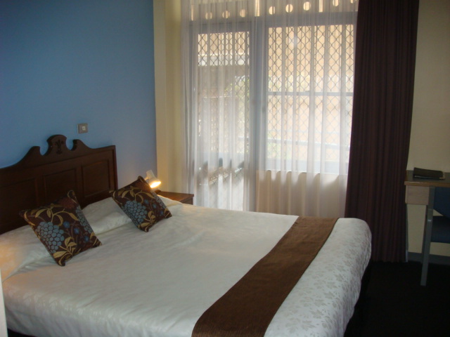 room detail thumbnail 0