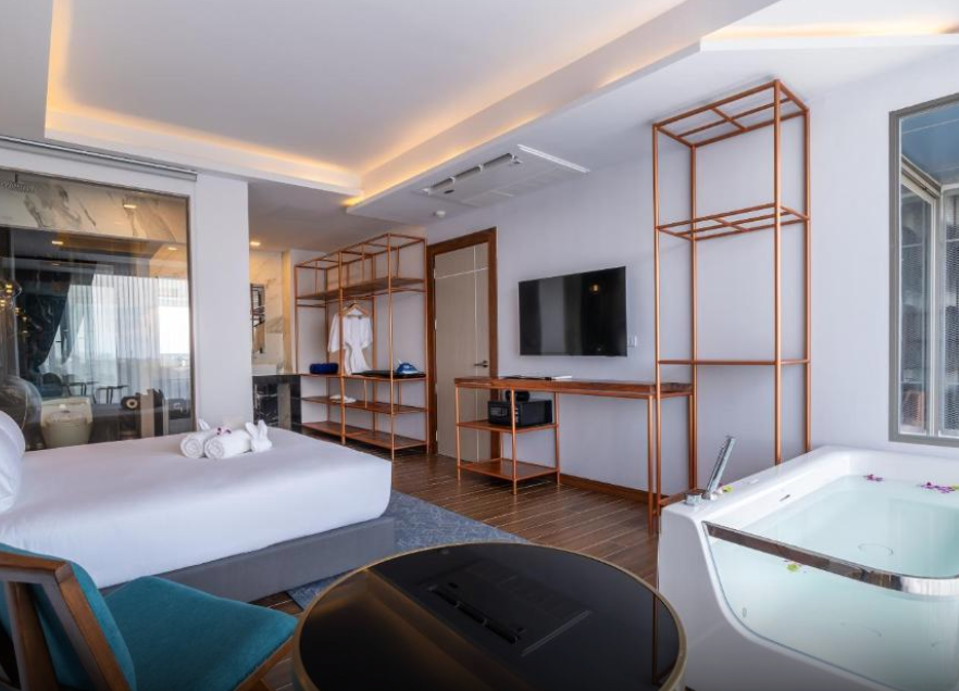 room detail thumbnail 0