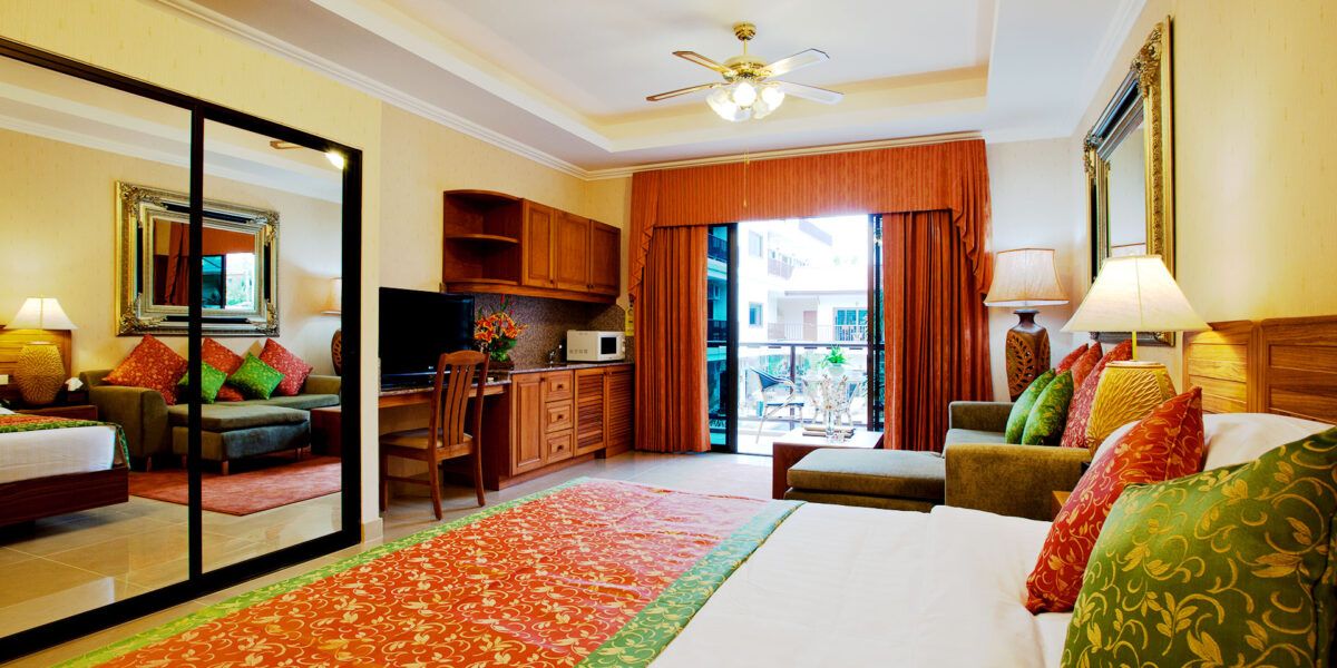 room detail thumbnail 2