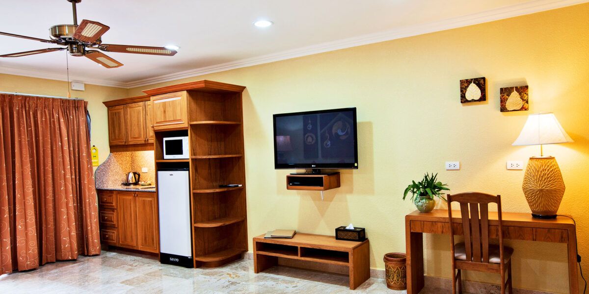 room detail thumbnail 1