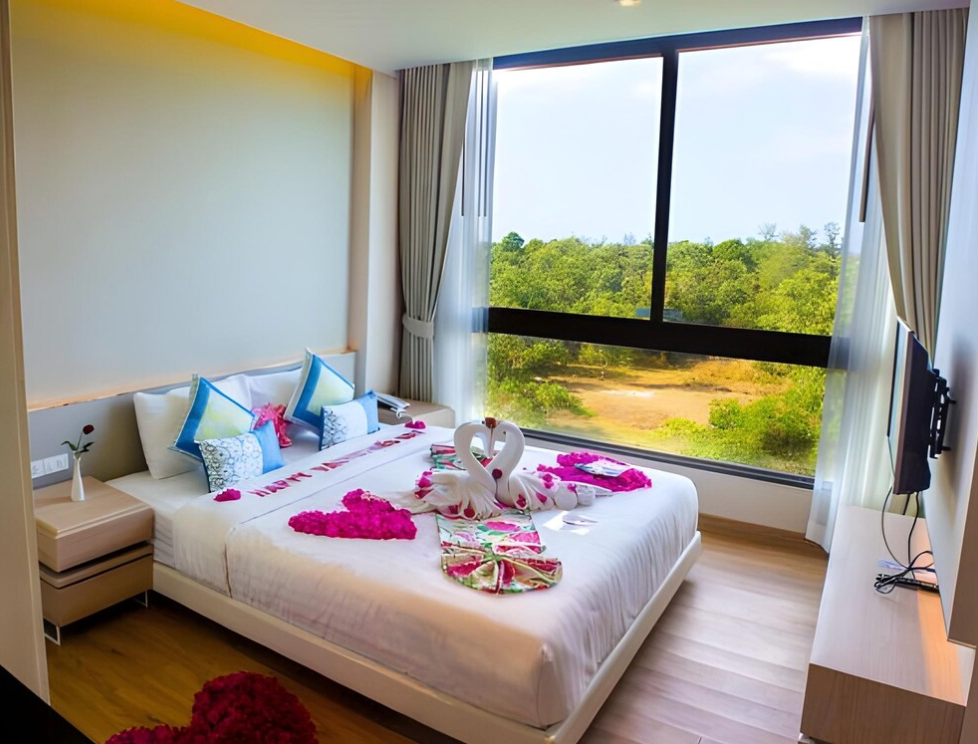 room detail thumbnail 0