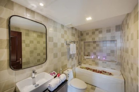 room detail thumbnail 1