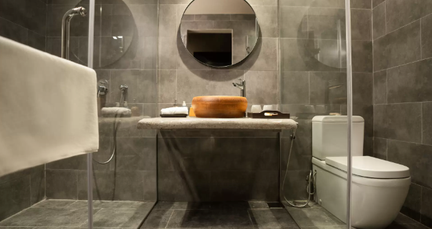 room detail thumbnail 2