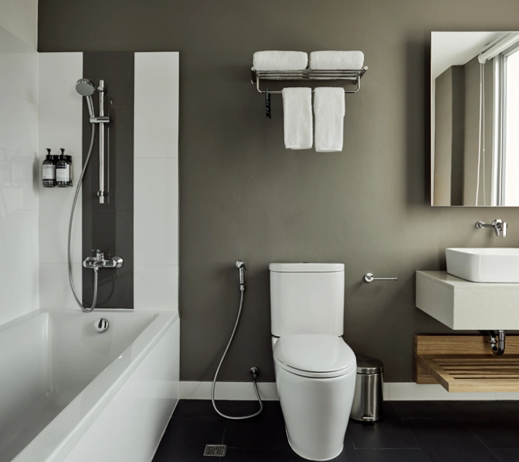 room detail thumbnail 2