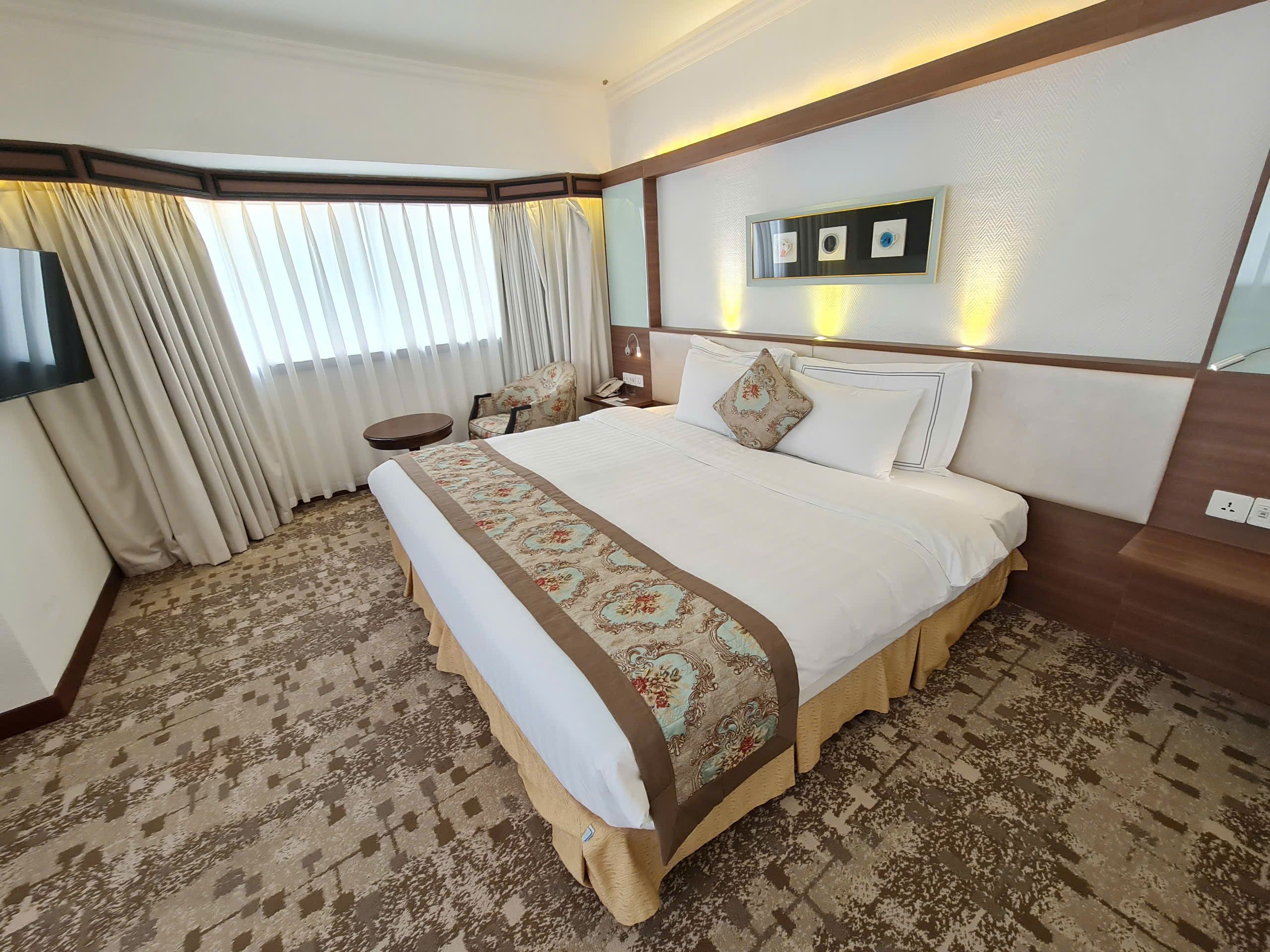 room detail thumbnail 0