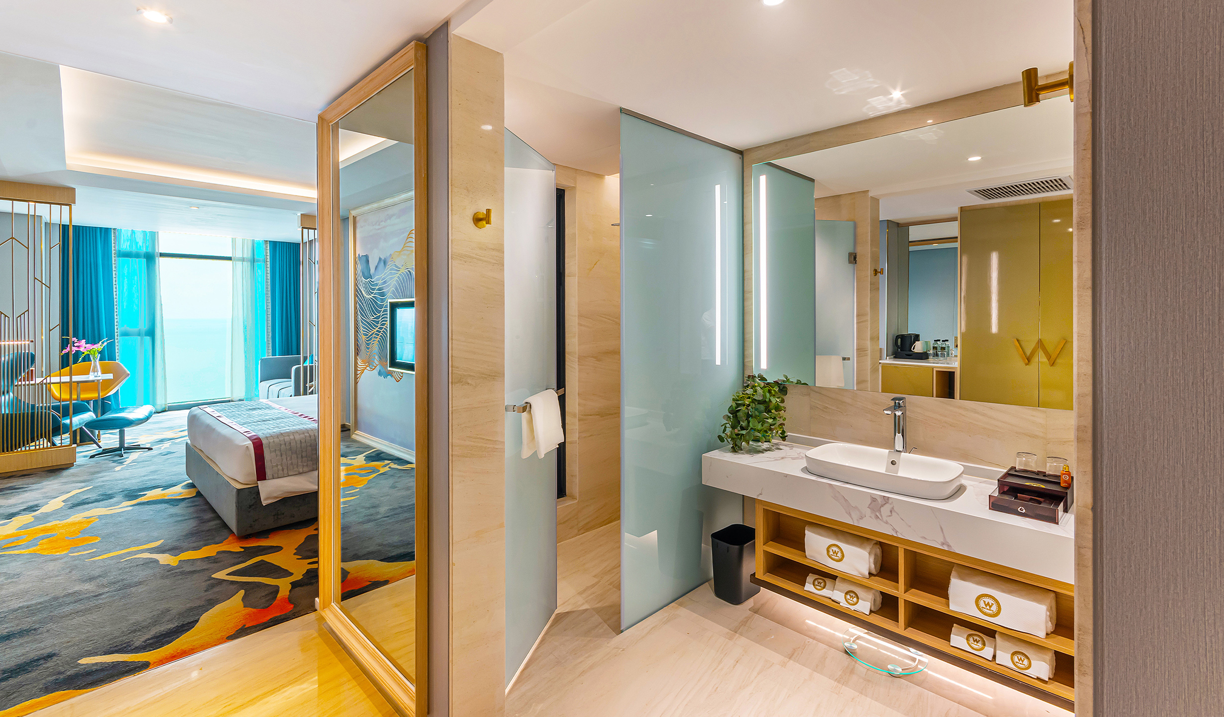 room detail thumbnail 2
