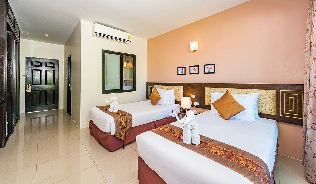 room detail thumbnail 0