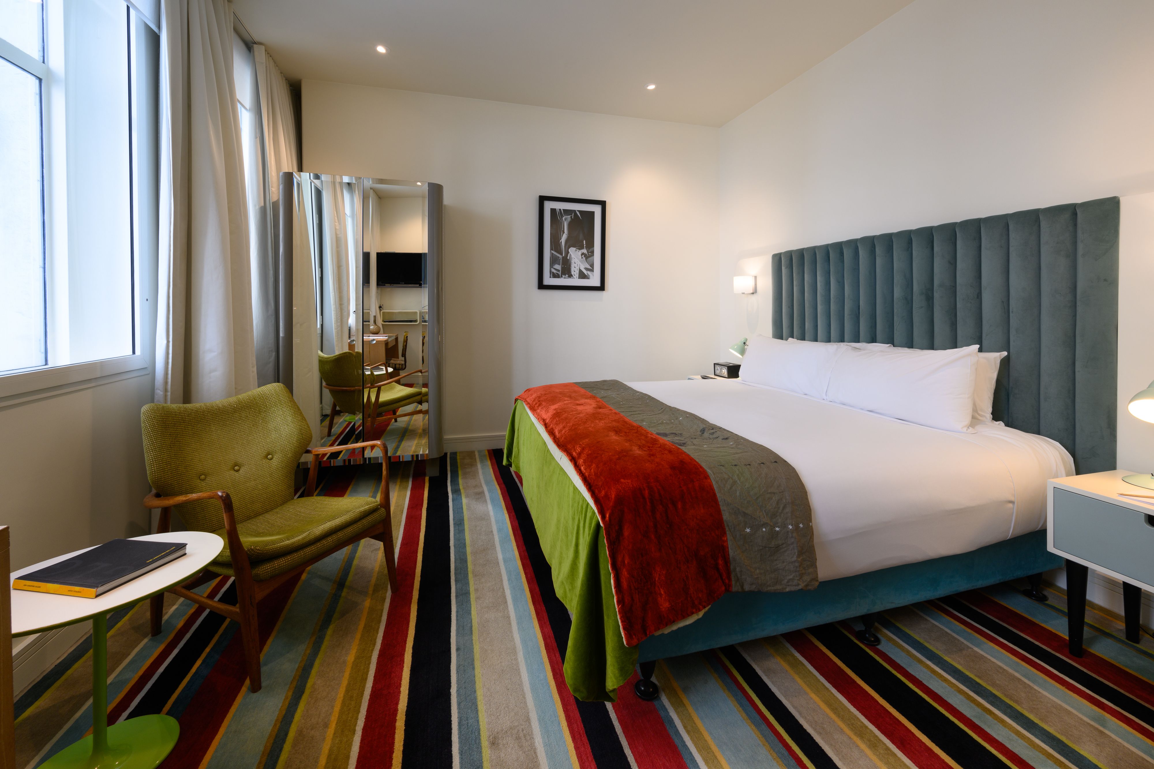 room detail thumbnail 1