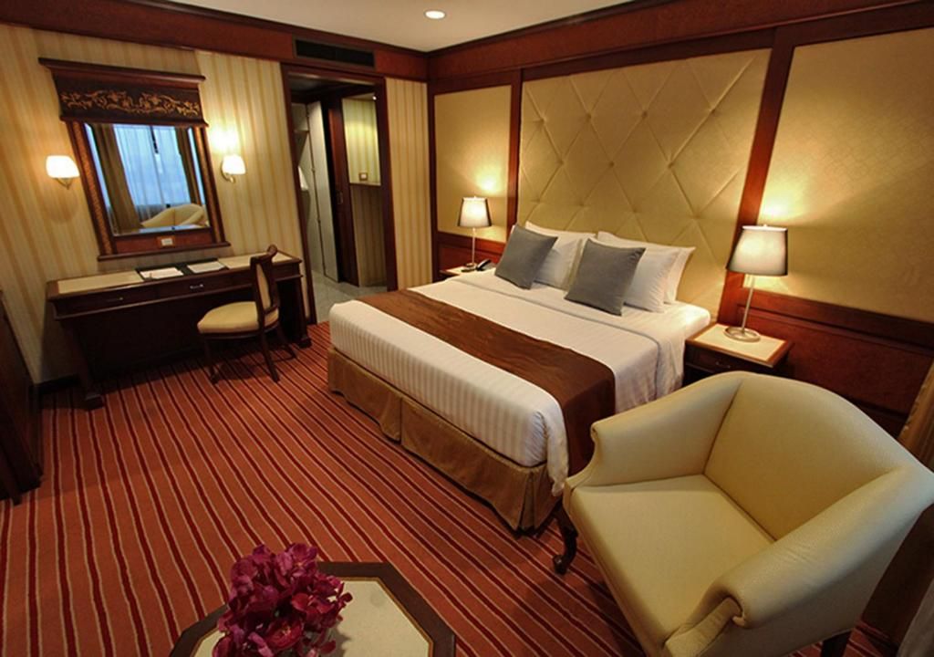 room detail thumbnail 0