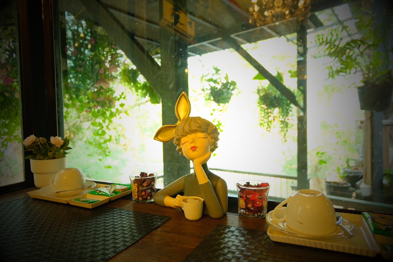 room detail thumbnail 2